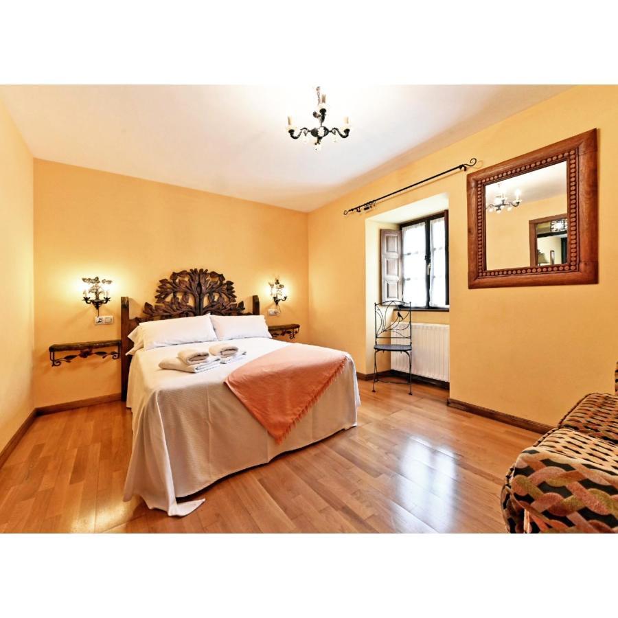 Puente Del Narcea Apartment Cangas De Narcea Exterior photo